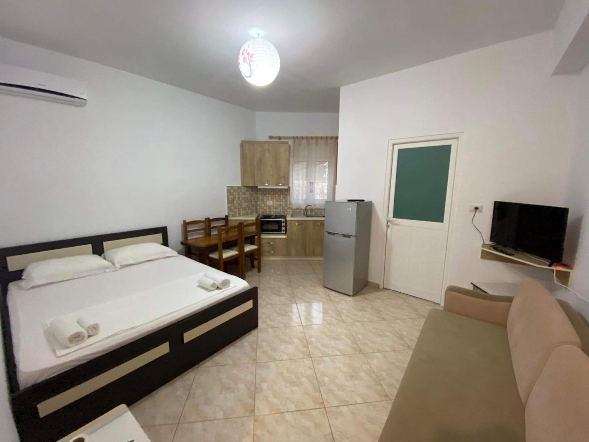 Guesthouse Noan&Yliona Ксамил Экстерьер фото
