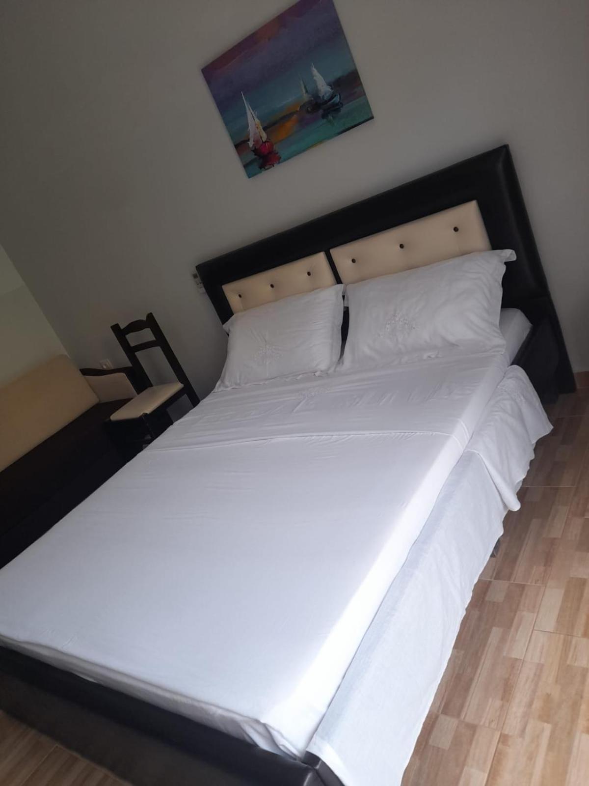 Guesthouse Noan&Yliona Ксамил Экстерьер фото